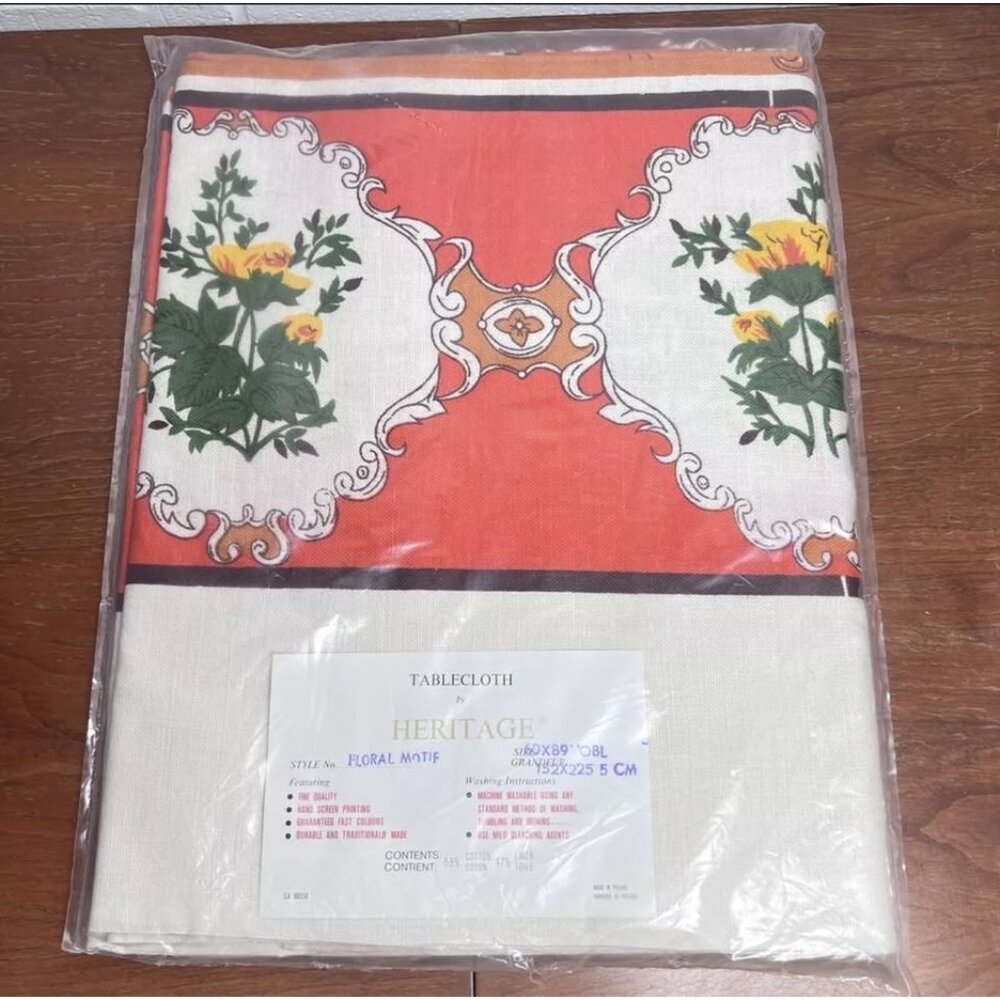 Vintage Floral Motif Cotton/Linen Blend Oblong Tablecloth